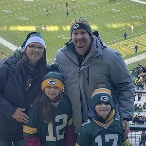 Meet your Posher, Mike